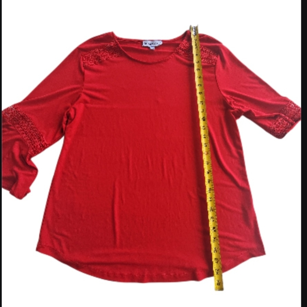 Southern Lady Red Ruched 3/4 Sleeve Blouse